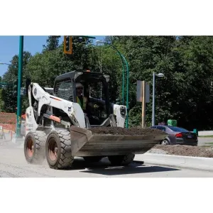 68" HEAVY DUTY LOADER BUCKET P/N 7272679